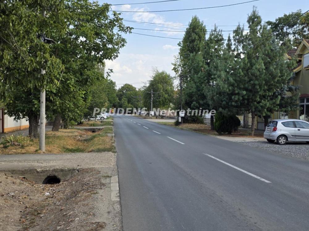 Slika 1 - Maršala Tita Plac na prodaju, Surčin, Dobanovci, 350.000€