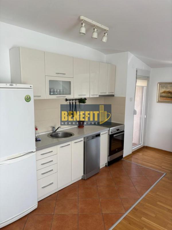 Slika 4 - Dvosoban stan za izdavanje, 47m2, 550€