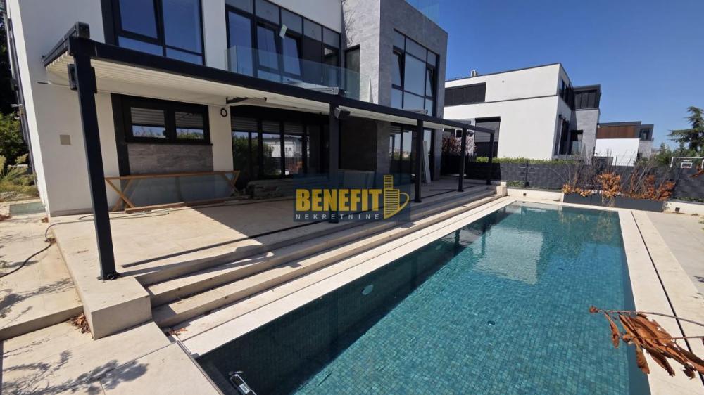 Glavna slika - Kuća na prodaju, 525m2, 3.400.000€