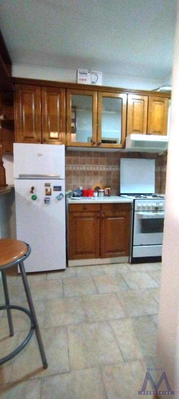 Slika 5 - Dvosoban stan za izdavanje, 350€
