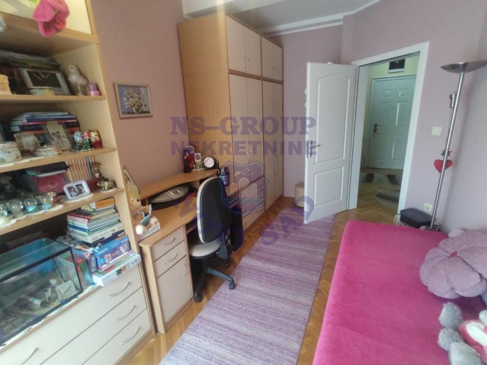 Slika 4 - Četvoroiposoban stan na prodaju, 104m2, 293.550€