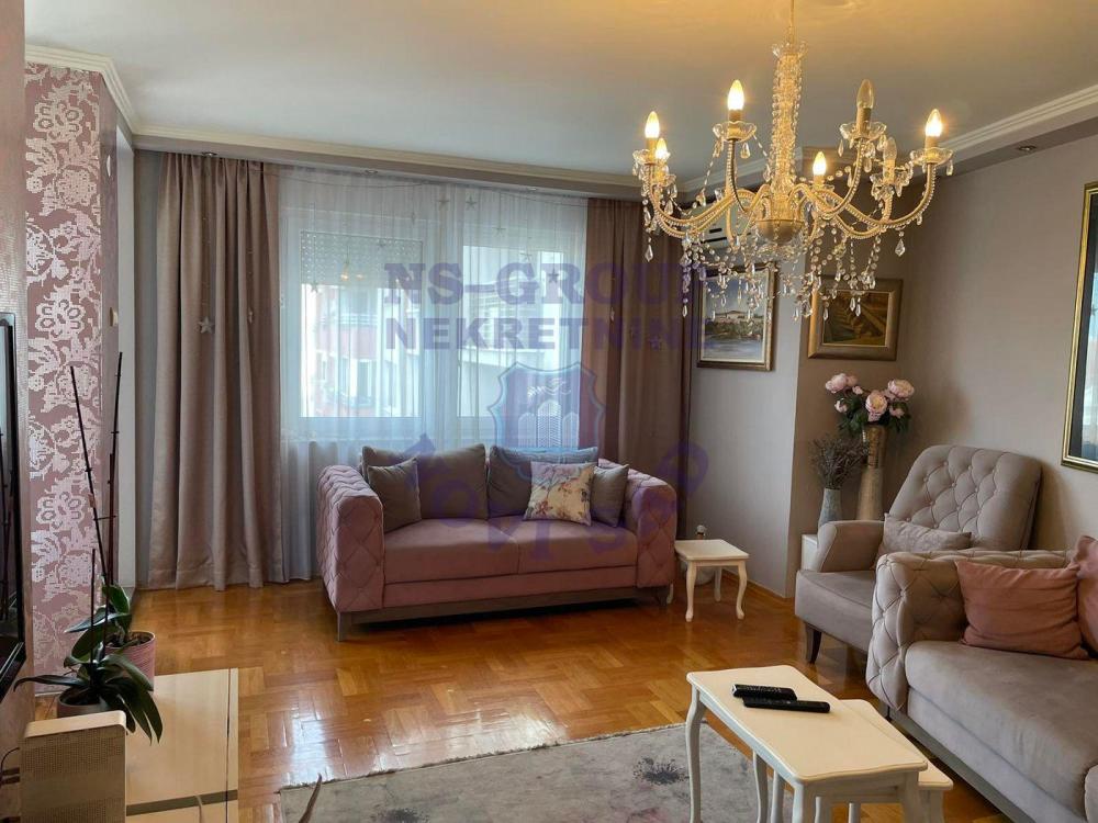 Slika 1 - Četvoroiposoban stan na prodaju, 124m2, 268.220€