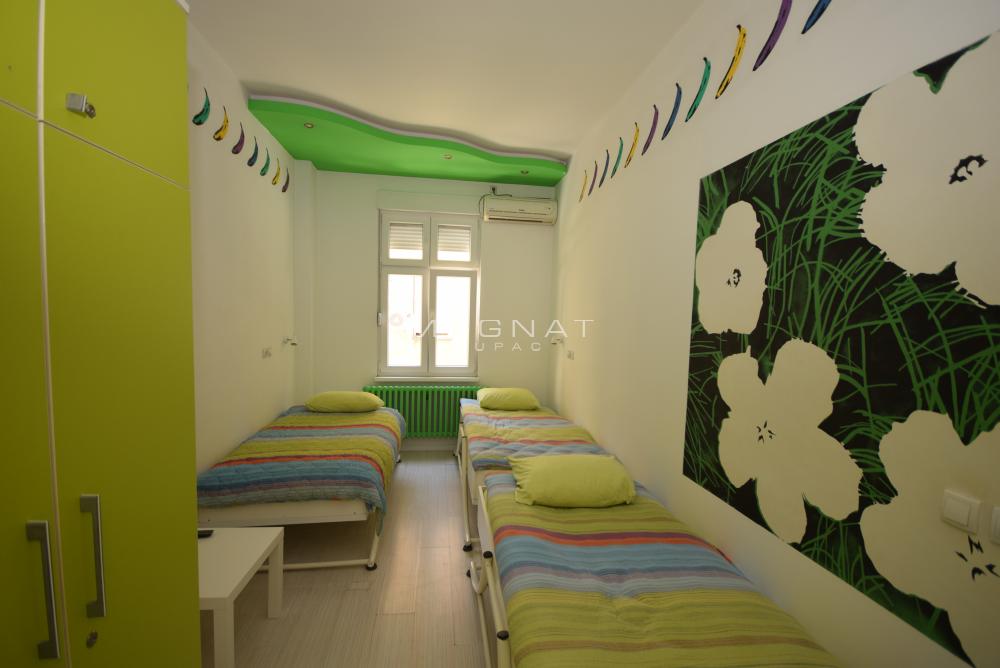 Slika 4 - Karađorđeva, Četvoroiposoban stan na prodaju, 94m2, 350.000€