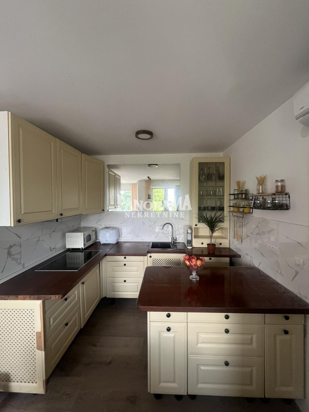 Slika 3 - Žarka Vasiljevića, Dvoiposoban stan na prodaju, 59m2, 155.000€