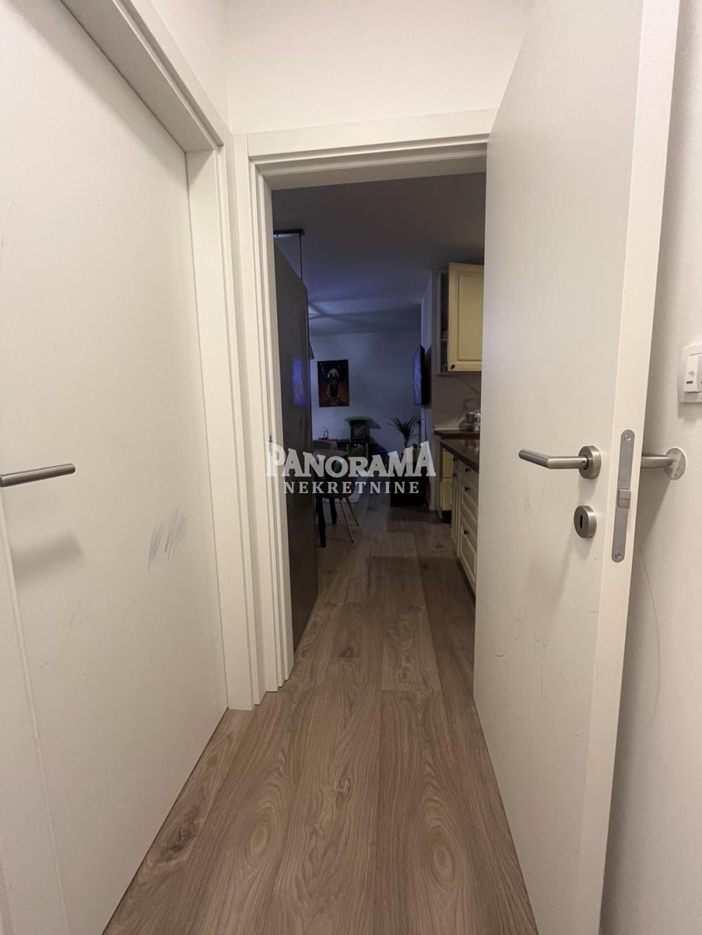Slika 5 - Žarka Vasiljevića, Dvoiposoban stan na prodaju, 59m2, 155.000€