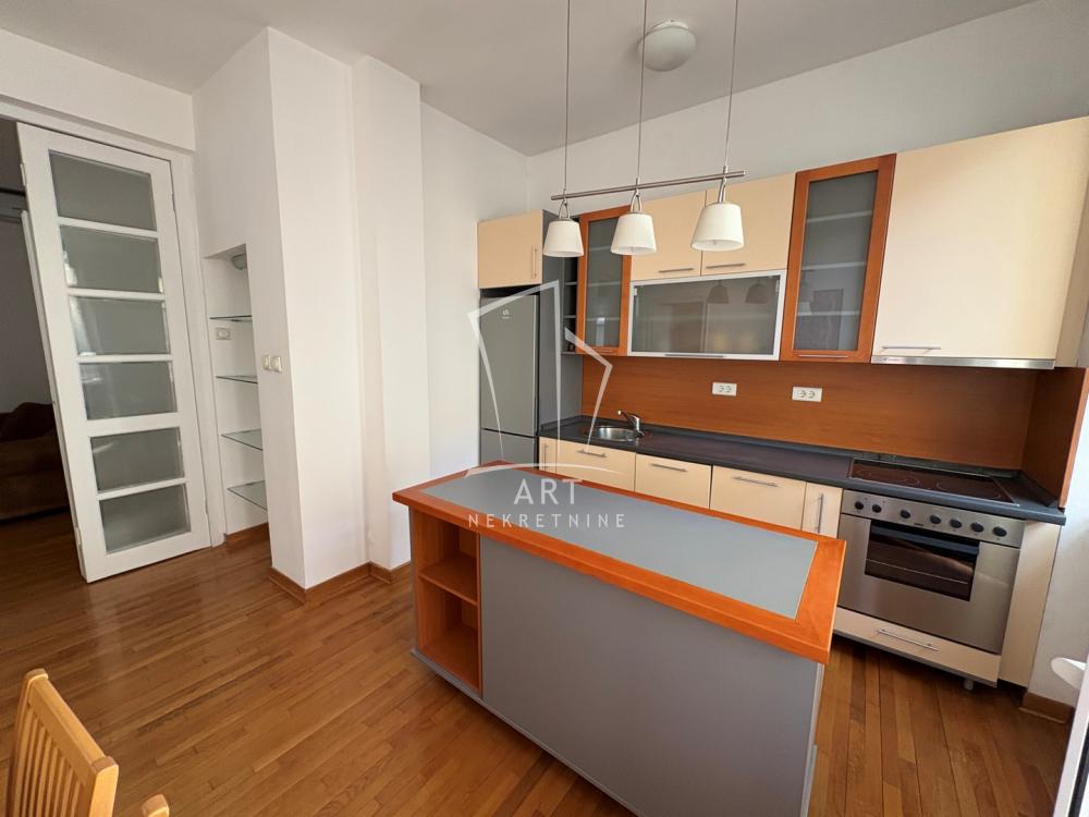 Slika 2 - Kneginje Zorke, Dvoiposoban stan za izdavanje, 70m2, 800€