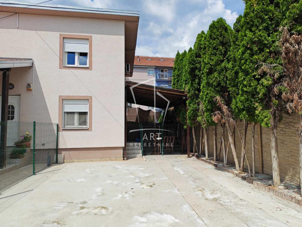 Slika 11 - Posavinska,  Kuća na prodaju, 124m2, 330.000€