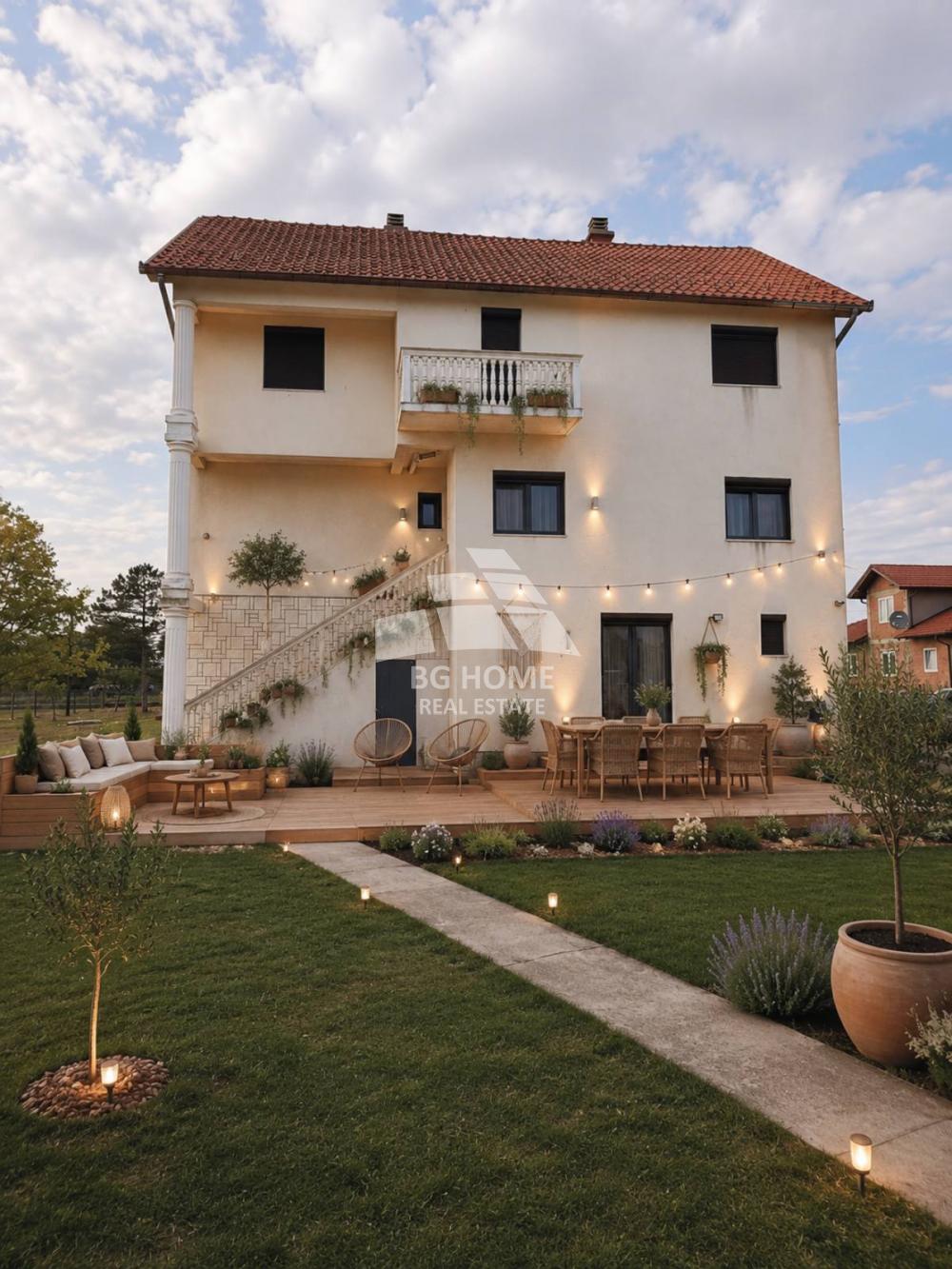 Slika 1 - Magistralna,  Kuća na prodaju, 290m2, 189.000€