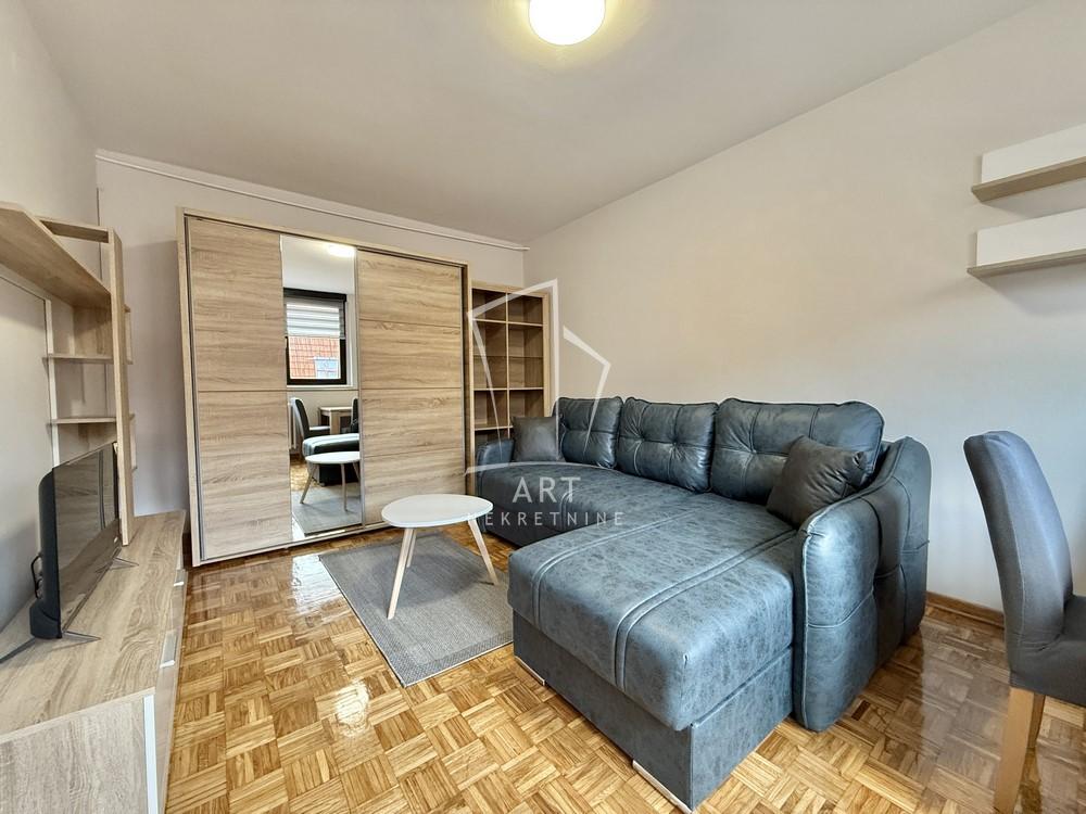 Slika 1 - Zorana Radmilovića, Jednosoban stan za izdavanje, 30m2, 400€
