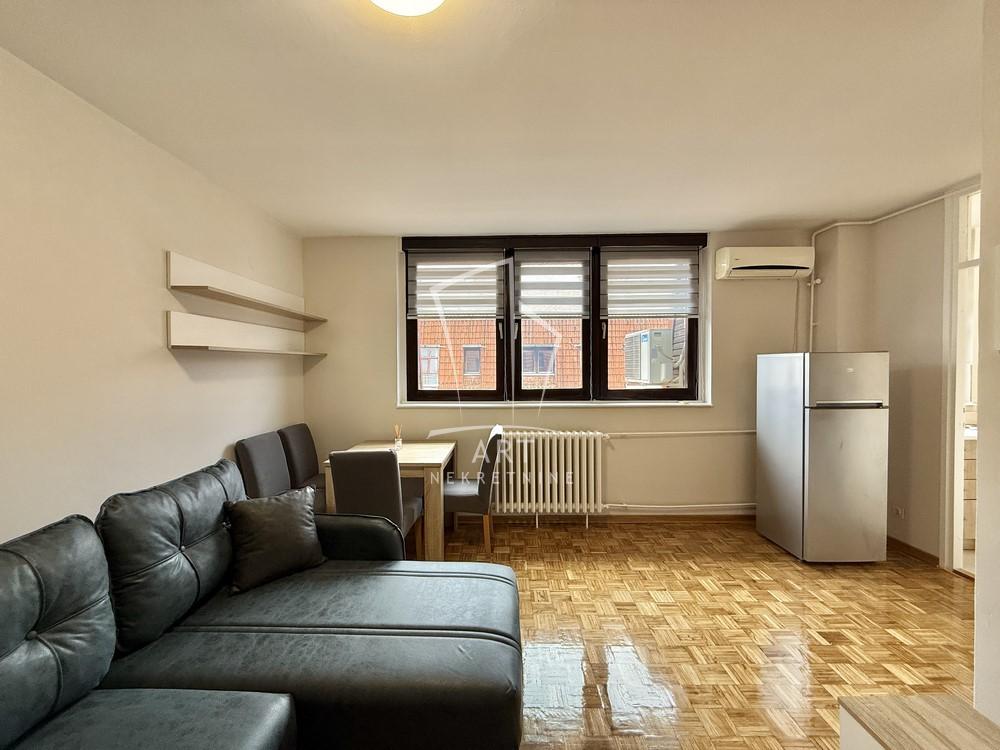 Slika 2 - Zorana Radmilovića, Jednosoban stan za izdavanje, 30m2, 400€