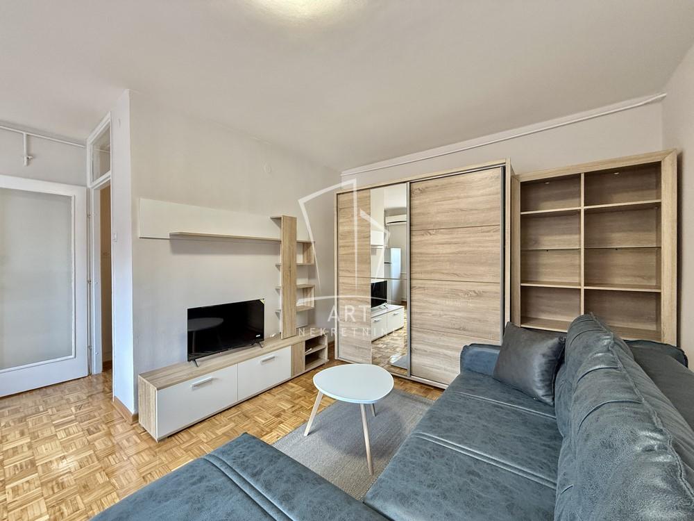 Slika 3 - Zorana Radmilovića, Jednosoban stan za izdavanje, 30m2, 400€