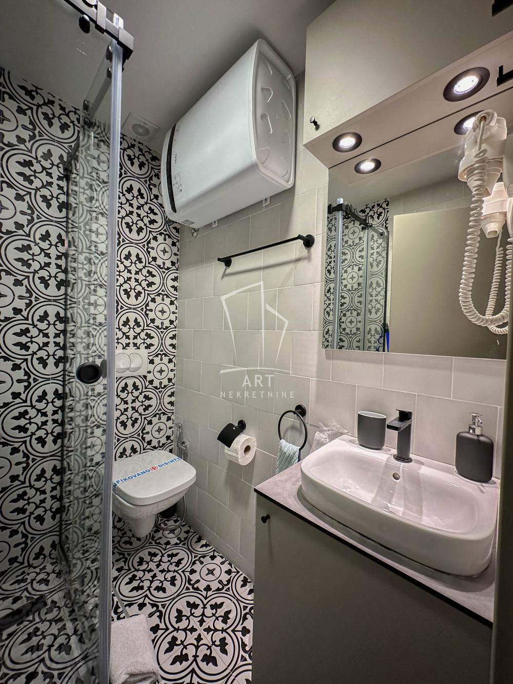 Slika 7 - Koče Popovića, Dvoiposoban stan za izdavanje, 47m2, 800€