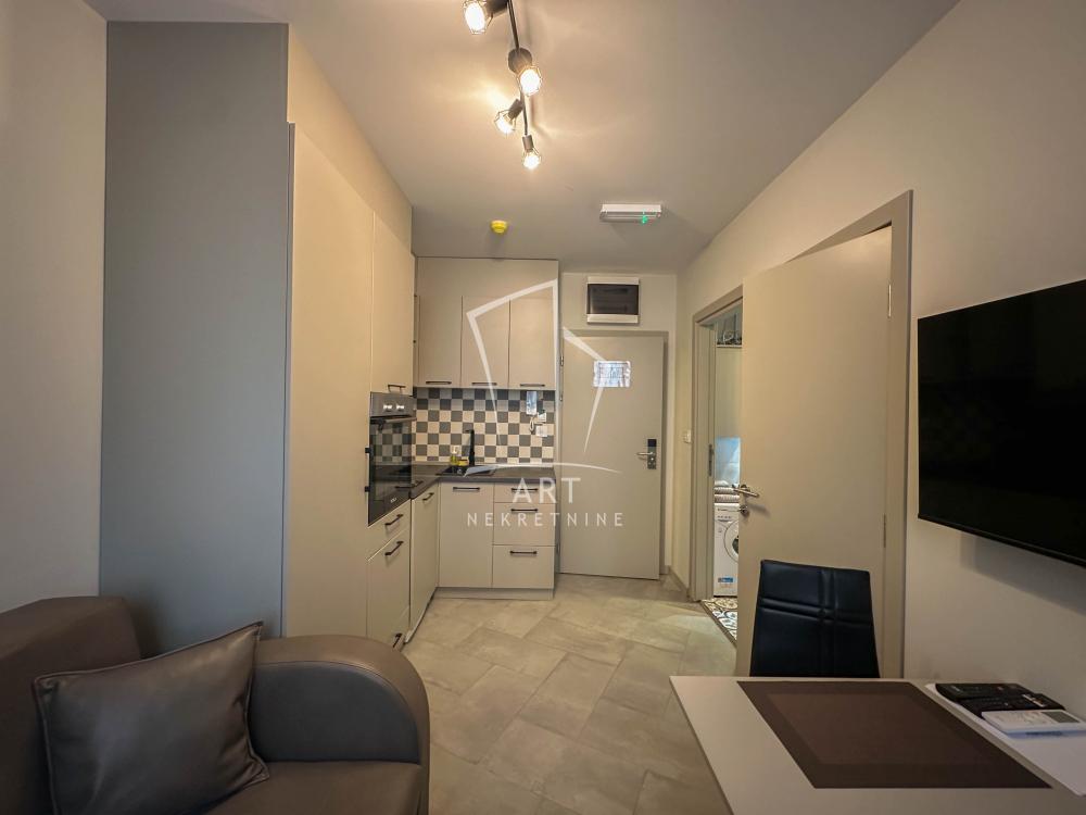 Slika 1 - Koče Popovića, Dvosoban stan za izdavanje, 32m2, 600€