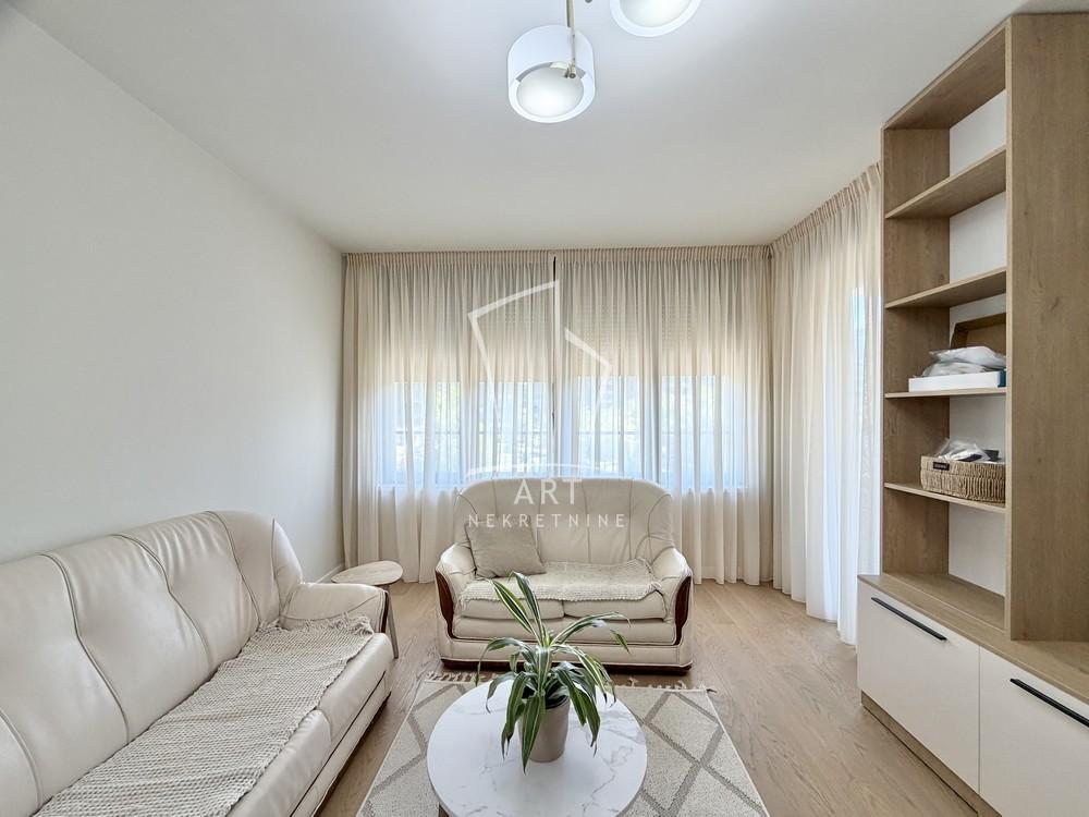 Slika 1 - Đorđa Stanojevića, Dvosoban stan za izdavanje, 55m2, 1.000€