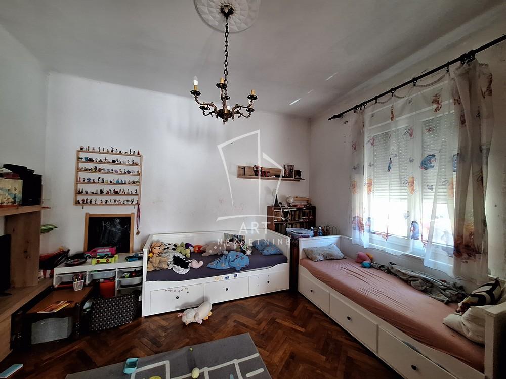 Slika 2 - Cara Dušana, Troiposoban stan na prodaju, 85m2, 357.000€