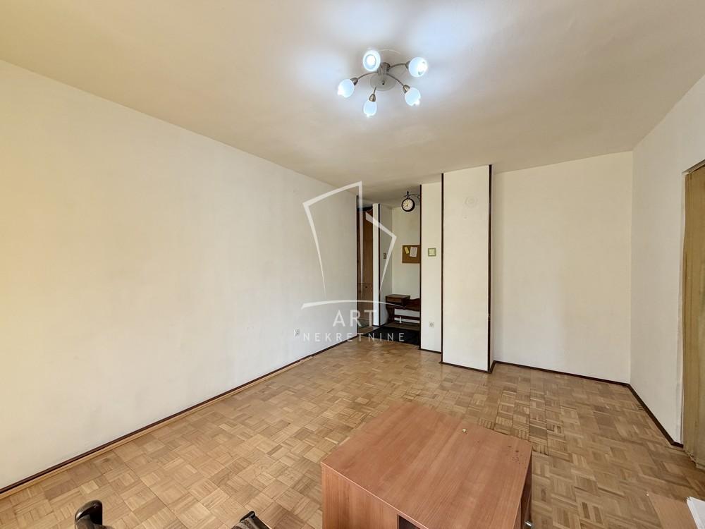 Slika 3 - Borska, Dvoiposoban stan na prodaju, 57m2, 182.000€