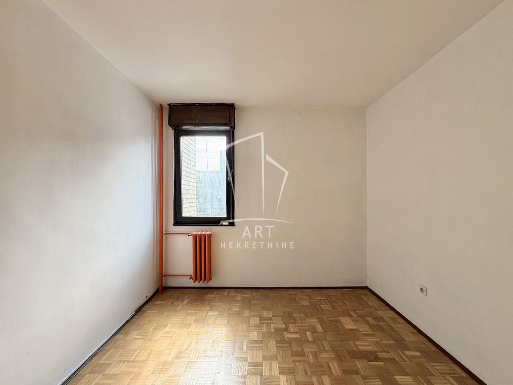 Slika 7 - Borska, Dvoiposoban stan na prodaju, 57m2, 182.000€