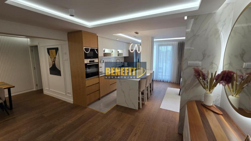 Slika 4 - Četvorosoban stan na prodaju, 93m2, 395.000€