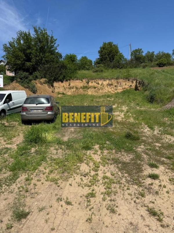 Slika 1 -  Plac na prodaju, Surčin, Surčin (mesto), 200.000€