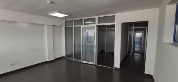 Slika 3 - Ugrinovačka,  Lokal za izdavanje, 110m2, 750€