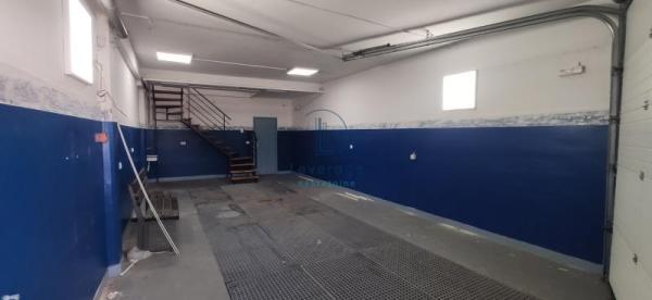Slika 4 - Ugrinovačka,  Lokal za izdavanje, 110m2, 750€