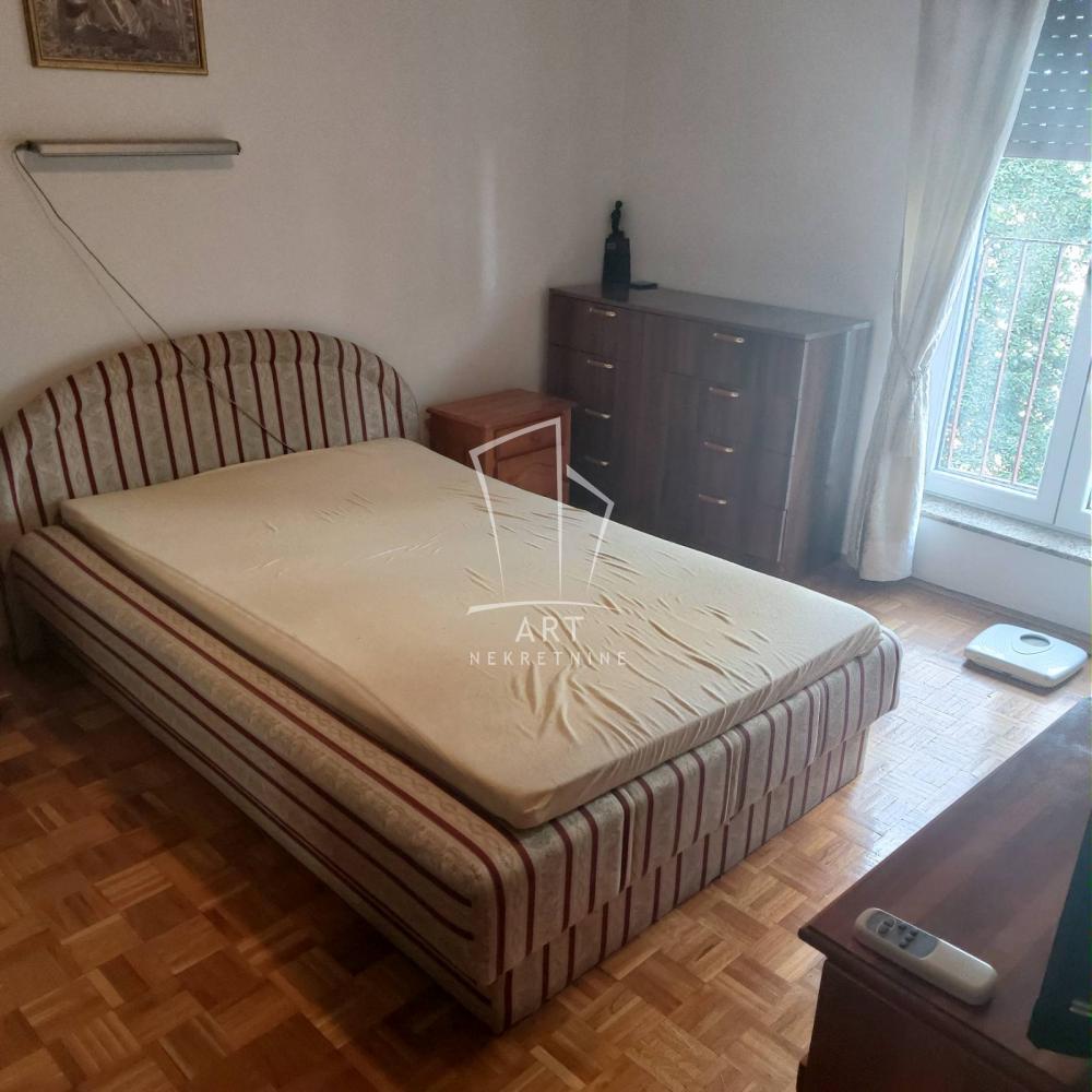 Slika 7 - Vojvode Brane, Dvoiposoban stan za izdavanje, 60m2, 700€