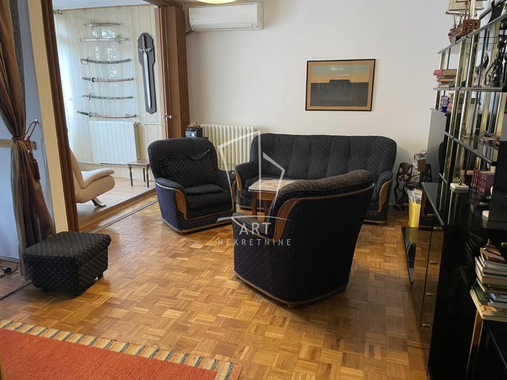Glavna slika -Vojvode Brane, Dvoiposoban stan za izdavanje, 60m2, 700€