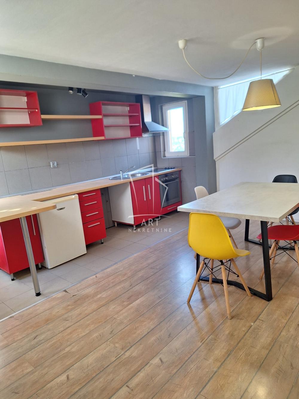 Slika 3 - Veljka Ramadanovića, Dvoiposoban stan za izdavanje, 70m2, 550€