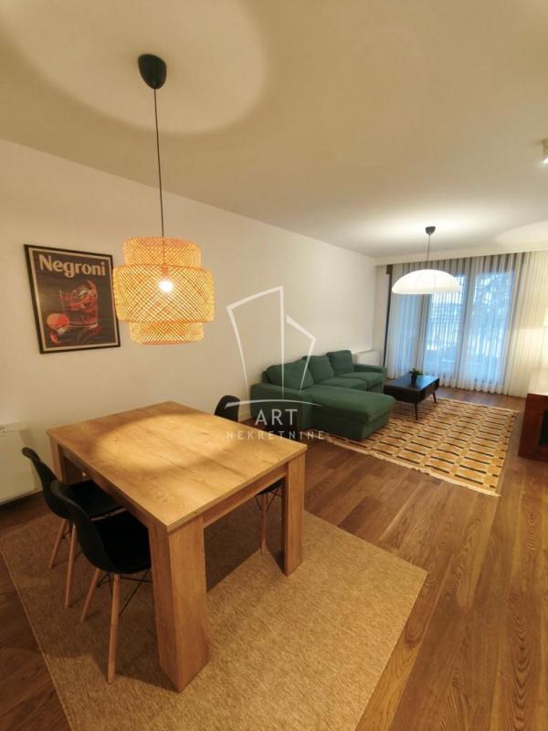 Slika 5 - Loznička, Trosoban stan za izdavanje, 99m2, 2.200€