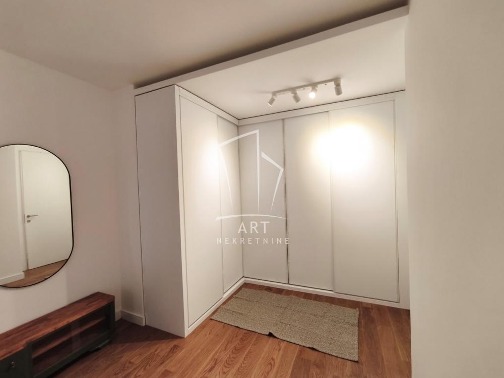 Slika 9 - Loznička, Trosoban stan za izdavanje, 99m2, 2.200€