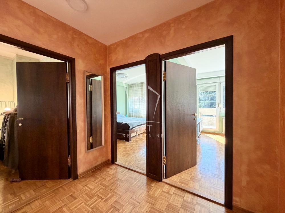 Slika 3 - Vojvode Stepe, Petosoban stan na prodaju, 141m2, 455.000€