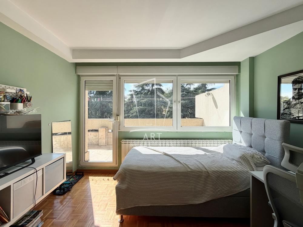 Slika 7 - Vojvode Stepe, Petosoban stan na prodaju, 141m2, 455.000€