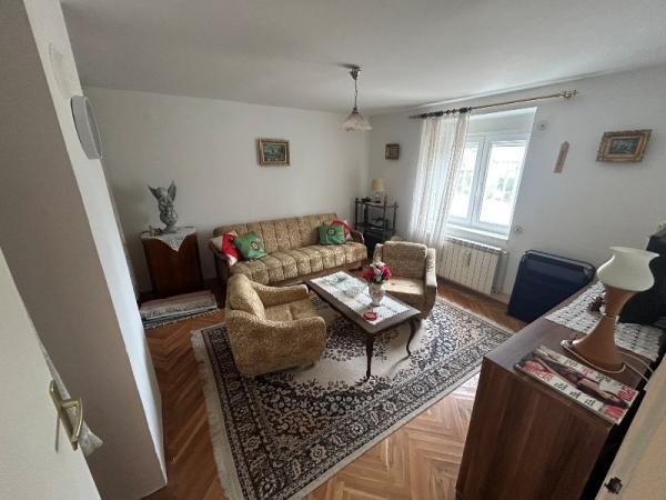 Slika 6 - Krajiskih brigada,  Kuća na prodaju, 240m2, 200.000€