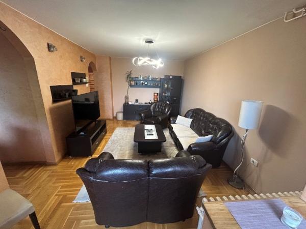 Slika 2 - Ljubomira Ivkovica Suce, Četvorosoban stan na prodaju, 100m2, 225.000€
