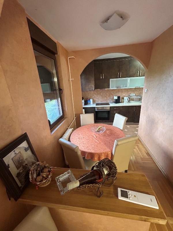 Slika 6 - Ljubomira Ivkovica Suce, Četvorosoban stan na prodaju, 100m2, 225.000€
