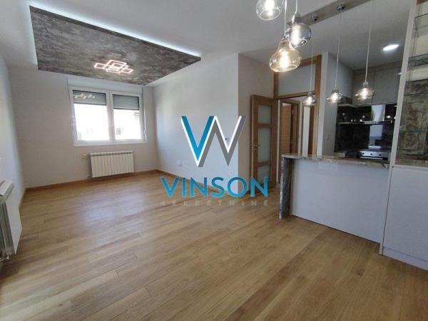 Slika 2 - Šafarikova,  Lokal za izdavanje, 74m2, 900€