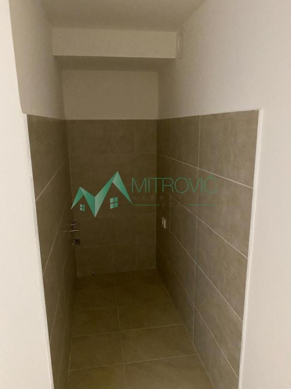 Slika 2 -  Lokal za izdavanje, 40m2, 650€