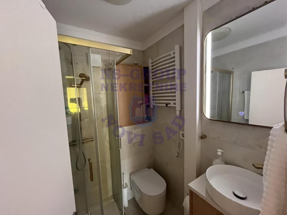 Slika 0 - Trosoban stan na prodaju, 71m2, 215.750€