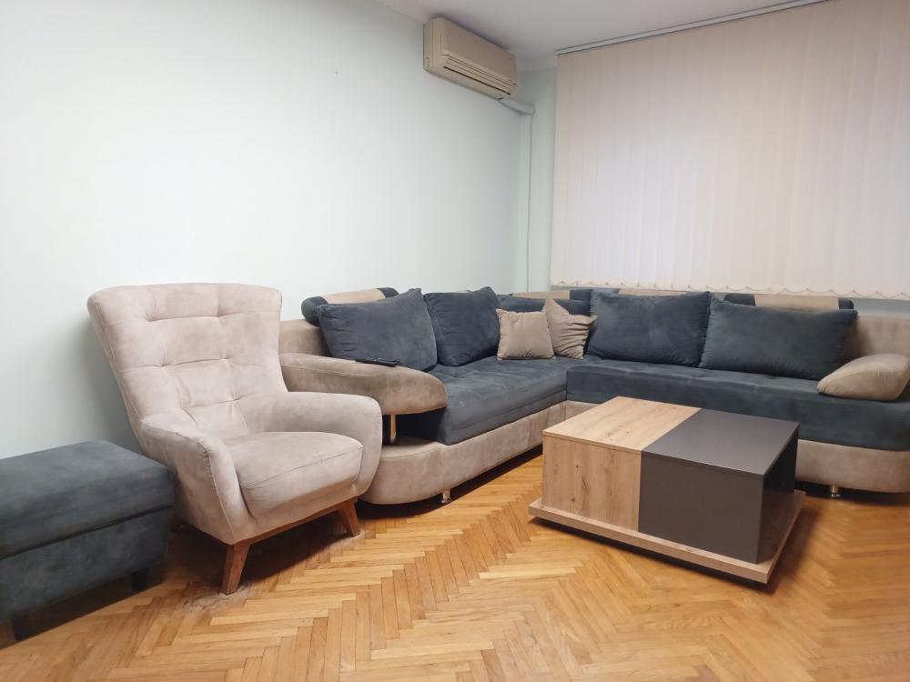 Slika 1 - Bulevar Mihaila Pupina, Trosoban stan za izdavanje, 100m2, 1.100€