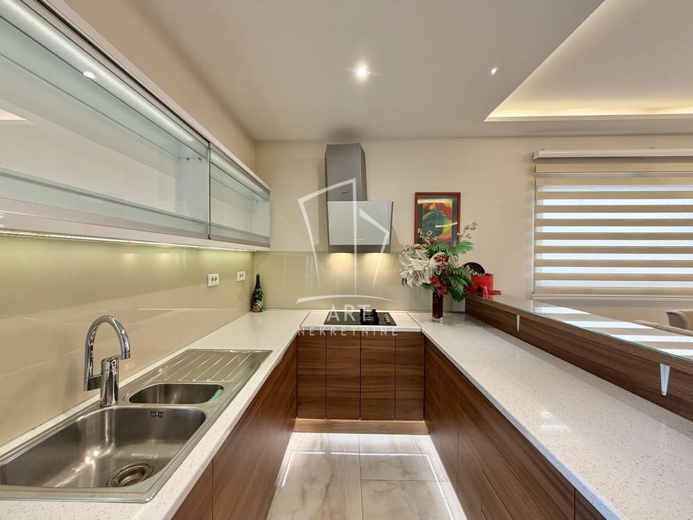 Slika 3 - Olge Spiridonović, Petosoban stan na prodaju, 140m2, 390.000€