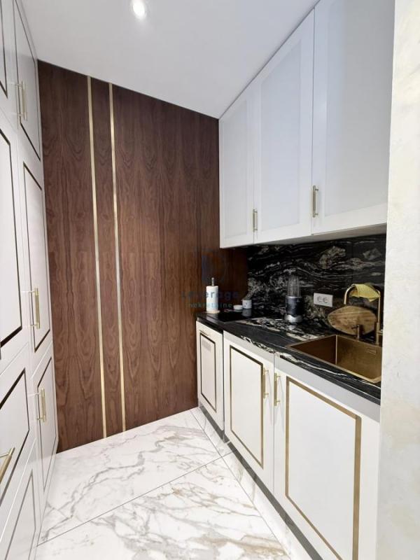 Slika 4 - Hadži Prodanova, Trosoban stan na prodaju, 130m2, 750.000€