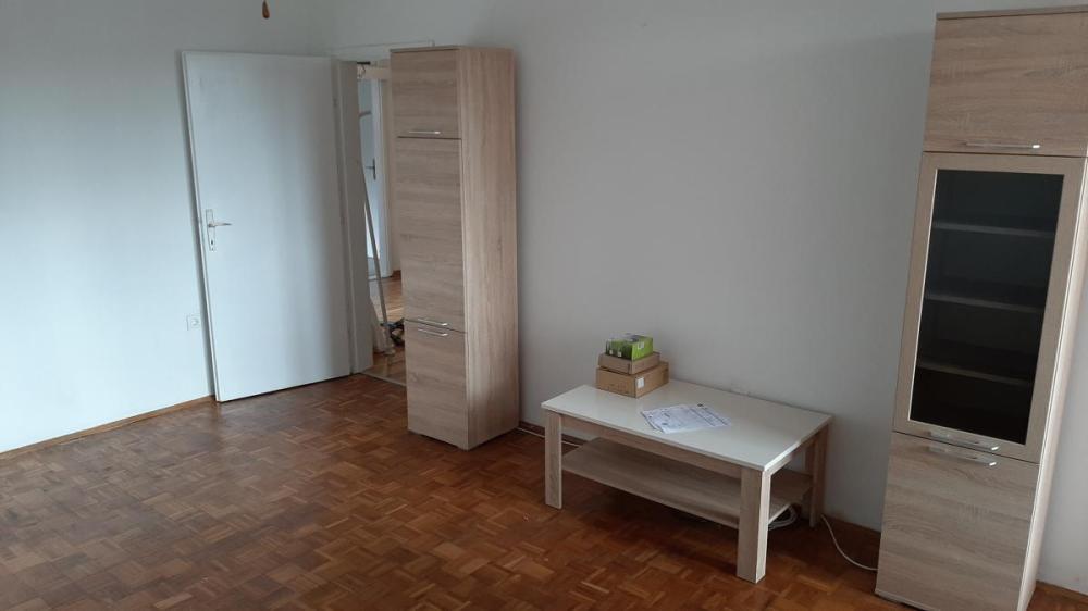 Glavna slika -Dvosoban stan za izdavanje, 64m2, 350€