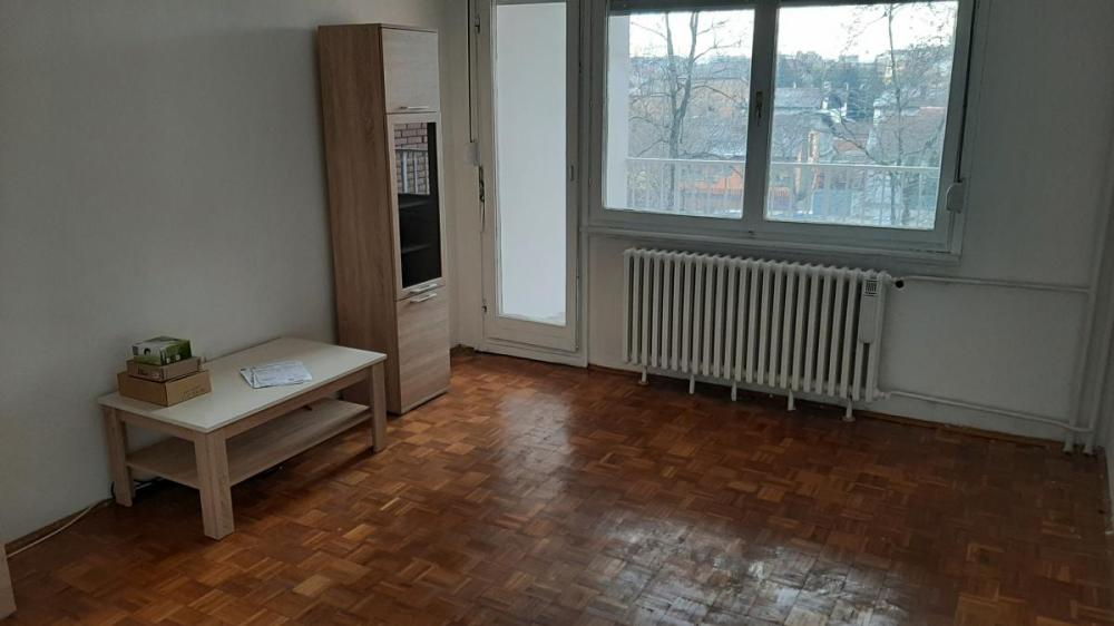Slika 1 - Dvosoban stan za izdavanje, 64m2, 350€