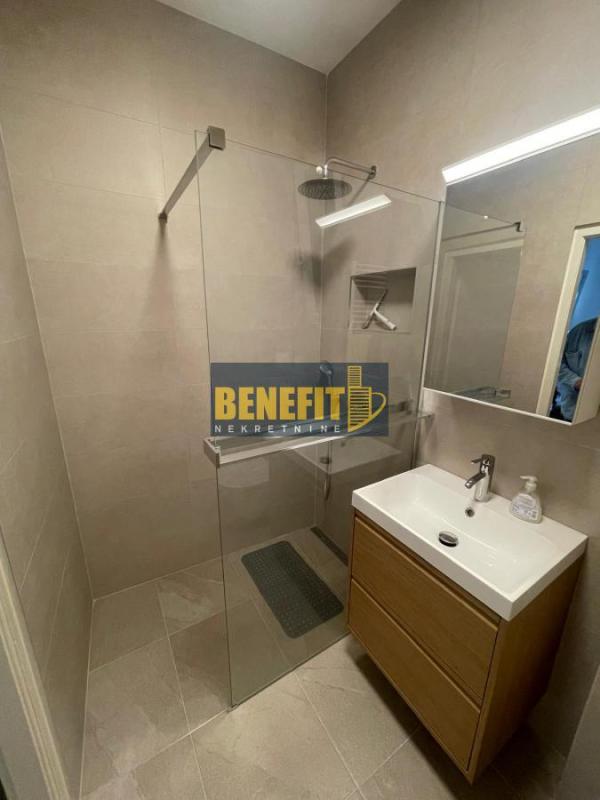 Slika 9 - Trosoban stan za izdavanje, 120m2, 1.400€