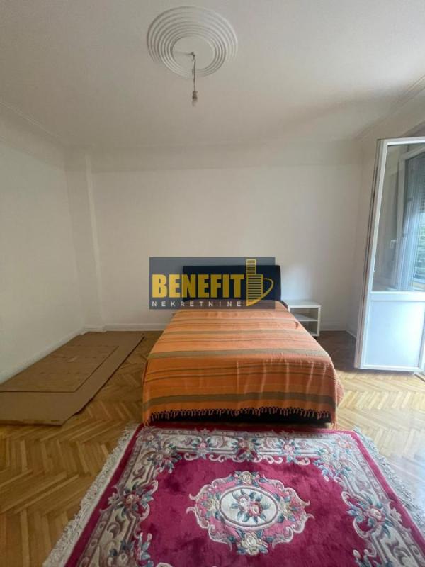 Slika 4 - Trosoban stan za izdavanje, 120m2, 1.400€