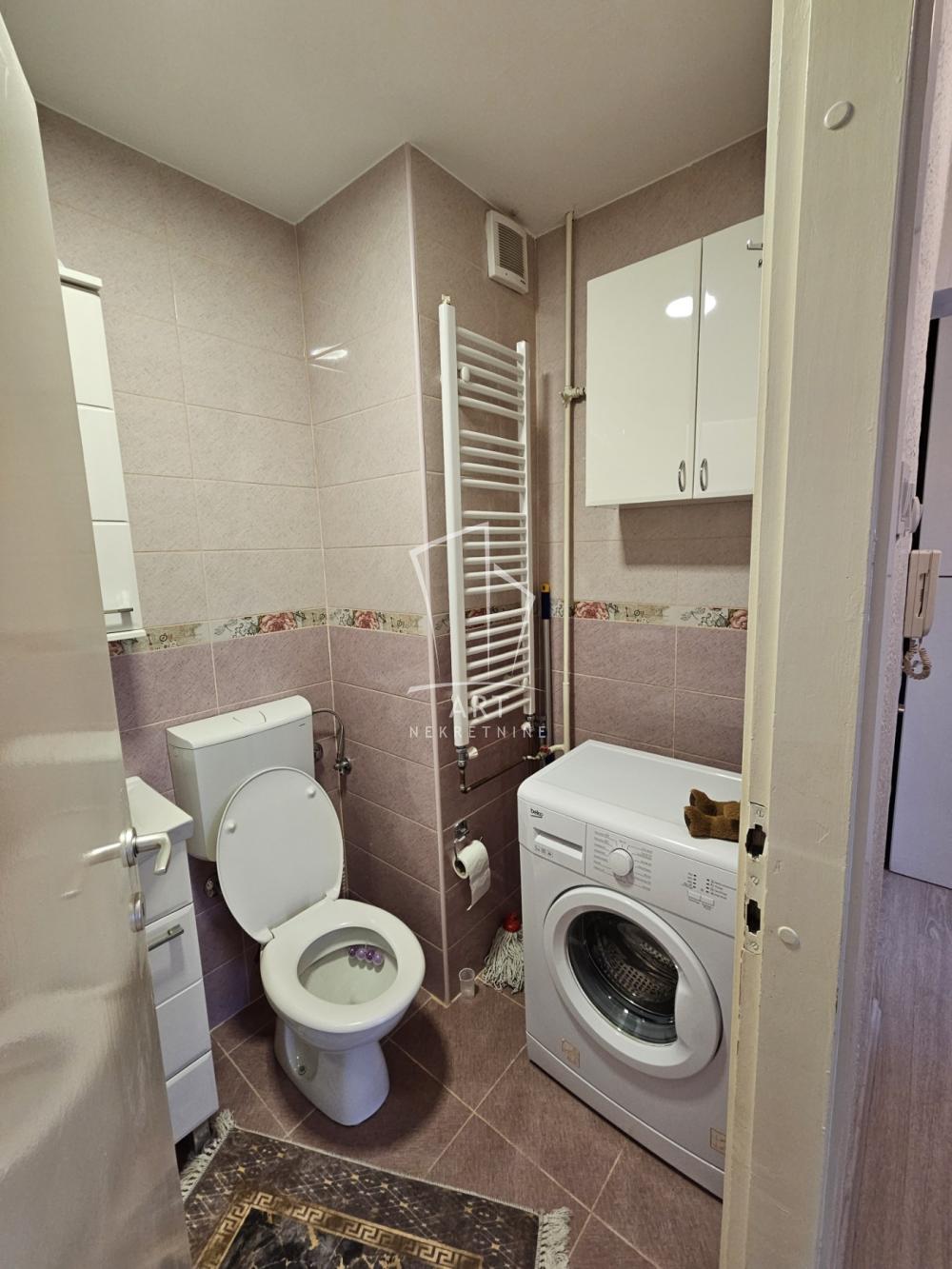 Slika 8 - Vojvode Stepe, Dvoiposoban stan za izdavanje, 51m2, 550€