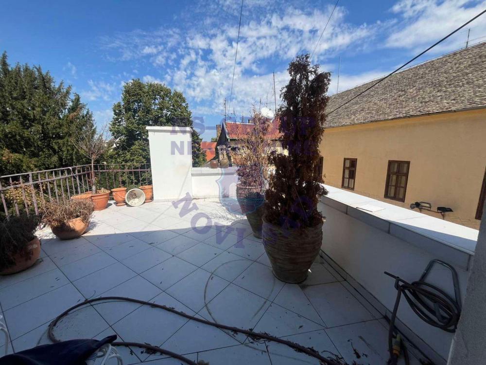Slika 1 - Četvorosoban stan na prodaju, 173m2, 401.700€