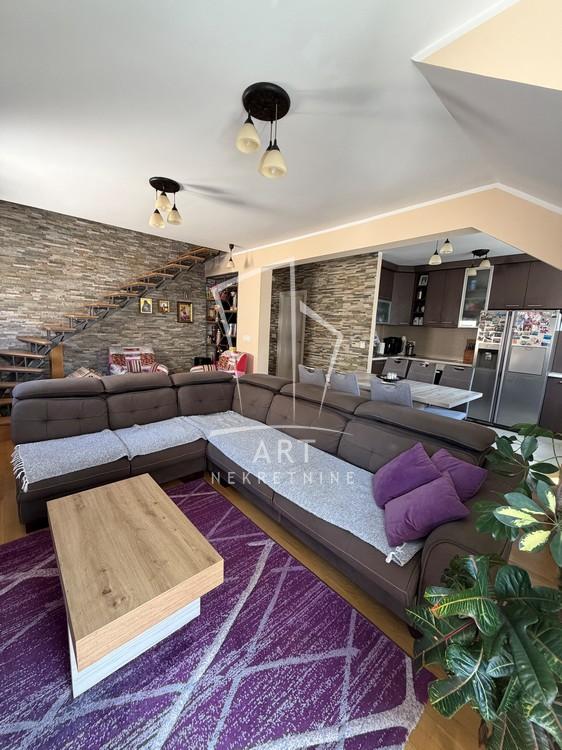 Slika 2 - Cvetanova Ćuprija, Četvorosoban stan na prodaju, 101m2, 258.000€