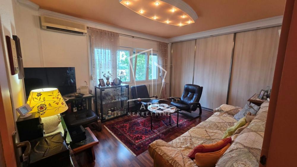 Slika 1 - Mihajla Pupina, Dvosoban stan na prodaju, 52m2, 129.500€