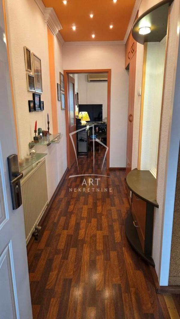 Slika 2 - Mihajla Pupina, Dvosoban stan na prodaju, 52m2, 129.500€
